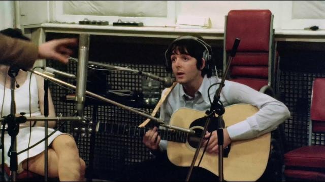 The Beatles’ 1968 “Blackbird” Rehearsal Footage Offers Rare Look At Paul McCartney At Work - That Eric Alper
