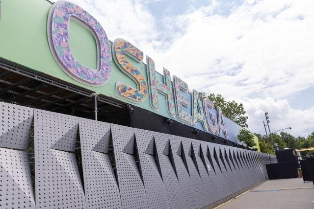 FOMOsheaga: Leon Bridges a late addition, could Saturday 'surprise' be Angine de Poitrine?